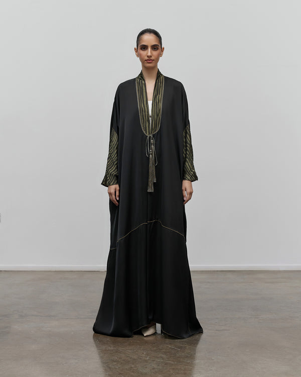 SHARED SILENCE IN OLIVE